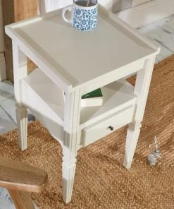 Robin Des Bois Chevet / Bout De Canapé En Pin 1 Tiroir Soie Grège -Boutique Maisons du Monde chevet bout de canape en pin 1 tiroir soie grege 4