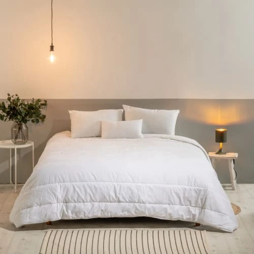 BLEU CALIN Couette Chaude 400g/m2 Anti-punaises De Lit 220x240cm 4 BLEU CALIN Couette Chaude 400g/m2 Anti-punaises De Lit 220x240cm – Image 2