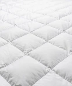 Drouault Couette Exception 100% Duvet Oie Blanche Extra Légère 220x240 Cm 8 Drouault Couette Exception 100% Duvet Oie Blanche Extra Légère 220x240 Cm -Boutique Maisons du Monde couette exception 100 duvet oie blanche extra legere 220x240 cm 2