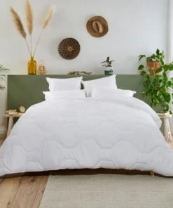 BLEU CALIN Couette HOTEL Très Chaude 220x240cm -Boutique Maisons du Monde couette hotel tres chaude 220x240cm 1