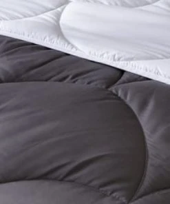 Abeil Couette Tempérée 140 X 200 Cm Polyester Bicolore Gris Et Blanc -Boutique Maisons du Monde couette temperee 140 x 200 cm polyester bicolore gris et blanc 2