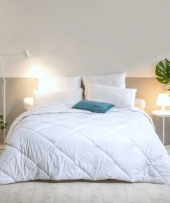 BLEU CALIN Couette Ultra Légère 220x240cm 150g/m2 Textile Rafraichissant COOL'IN® 5 BLEU CALIN Couette Ultra Légère 220x240cm 150g/m2 Textile Rafraichissant COOL'IN® -Boutique Maisons du Monde couette ultra legere 220x240cm 150g m2 textile rafraichissant cool in 1