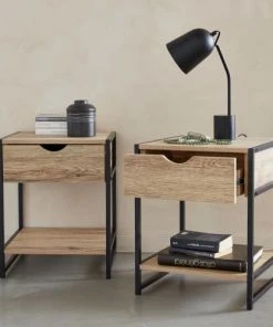 Alice's Garden Lot De 2 Tables De Chevet Industrielles Effet Bois Et Métal -Boutique Maisons du Monde lot de 2 tables de chevet industrielles effet bois et metal 2
