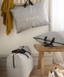 Essix Oreiller Ferme En Coton Synthétique 50x75 -Boutique Maisons du Monde oreiller ferme en coton synthetique 50x75 3