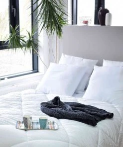 Someo Oreiller Modulable Mousse Mémoire De Forme 60x60 Cm -Boutique Maisons du Monde oreiller modulable mousse memoire de forme 60x60 cm 1