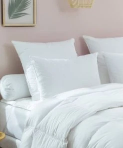 DODO Oreiller Naturel 70% Duvet De Canard 65x65 Cm -Boutique Maisons du Monde oreiller naturel 70 duvet de canard 65x65 cm 1