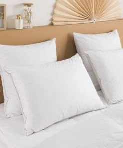 DUNLOPILLO Oreiller Premium Naturel Anti-Acariens Ferme - 30% Duvet 60x60 Cm -Boutique Maisons du Monde oreiller premium naturel anti acariens ferme 30 duvet 60x60 cm 1