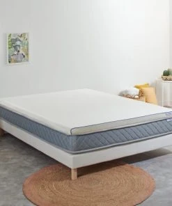 BLEU CALIN Surmatelas Mémoire De Forme 7 Cm Déhoussable Tissu Respirant 90x190cm -Boutique Maisons du Monde surmatelas memoire de forme 7 cm dehoussable tissu respirant 90x190cm 1