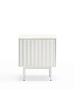 TEULAT Table De Chevet 1 Porte 2 Tiroirs En Bois Blanc -Boutique Maisons du Monde table de chevet 1 porte 2 tiroirs en bois blanc sierra