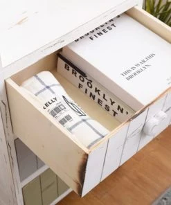 Mobili Rebecca Table De Chevet Coeur Avec 3 Tiroirs En Bois Blanc Et Beige Et Gris -Boutique Maisons du Monde table de chevet coeur avec 3 tiroirs en bois blanc et beige et gris 3