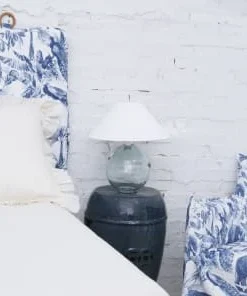 RNT By Really Nice Things Tête De Lit En Velours Et Mousse Imprimé à Safari Bleu Et Blanc. -Boutique Maisons du Monde tete de lit en velours et mousse imprime a safari bleu et blanc 2
